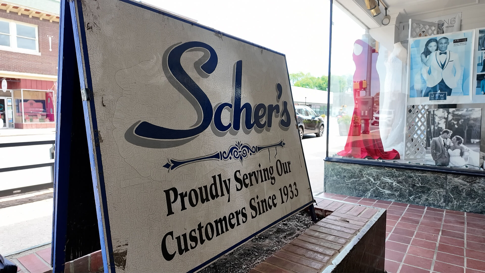 A Beloved Bridal Shop In Pocomoke City Is Closing Its Doors